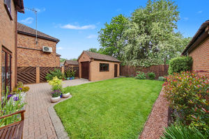 Ash Tree Close